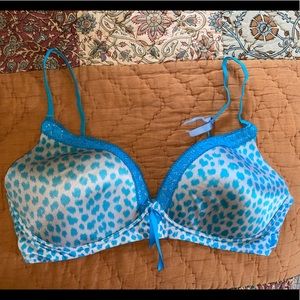 Victoria’s Secret bra